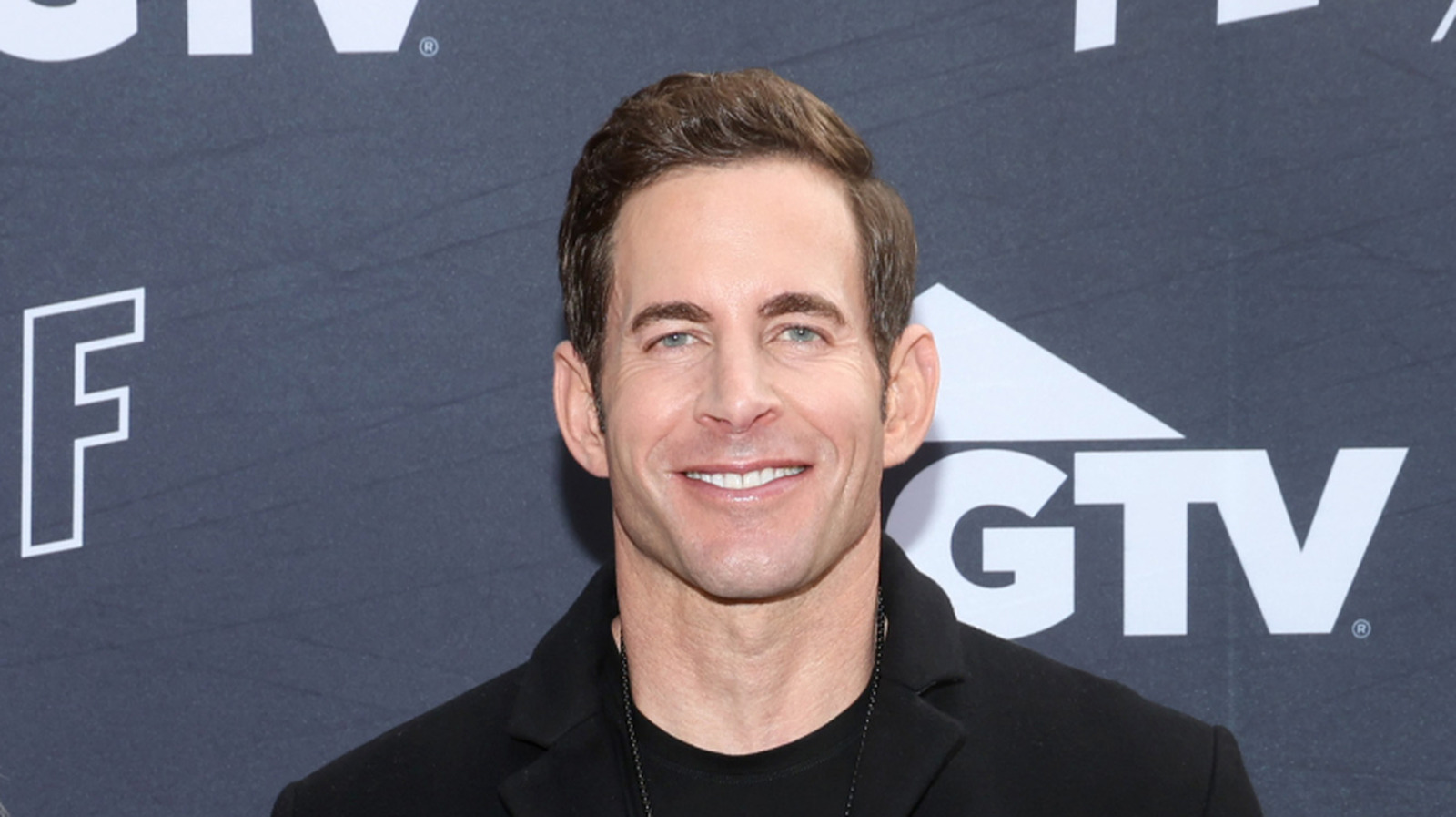 the-bold-backsplash-idea-inspired-by-hgtv’s-tarek-el-moussa’s-kitchen