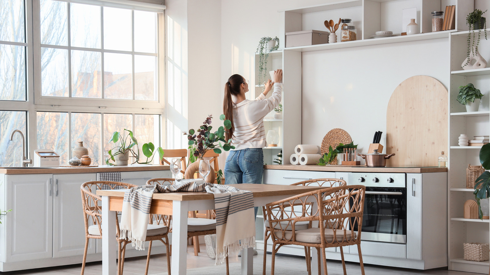 give-your-kitchen-an-expensive-looking-upgrade-with-this-charming-addition
