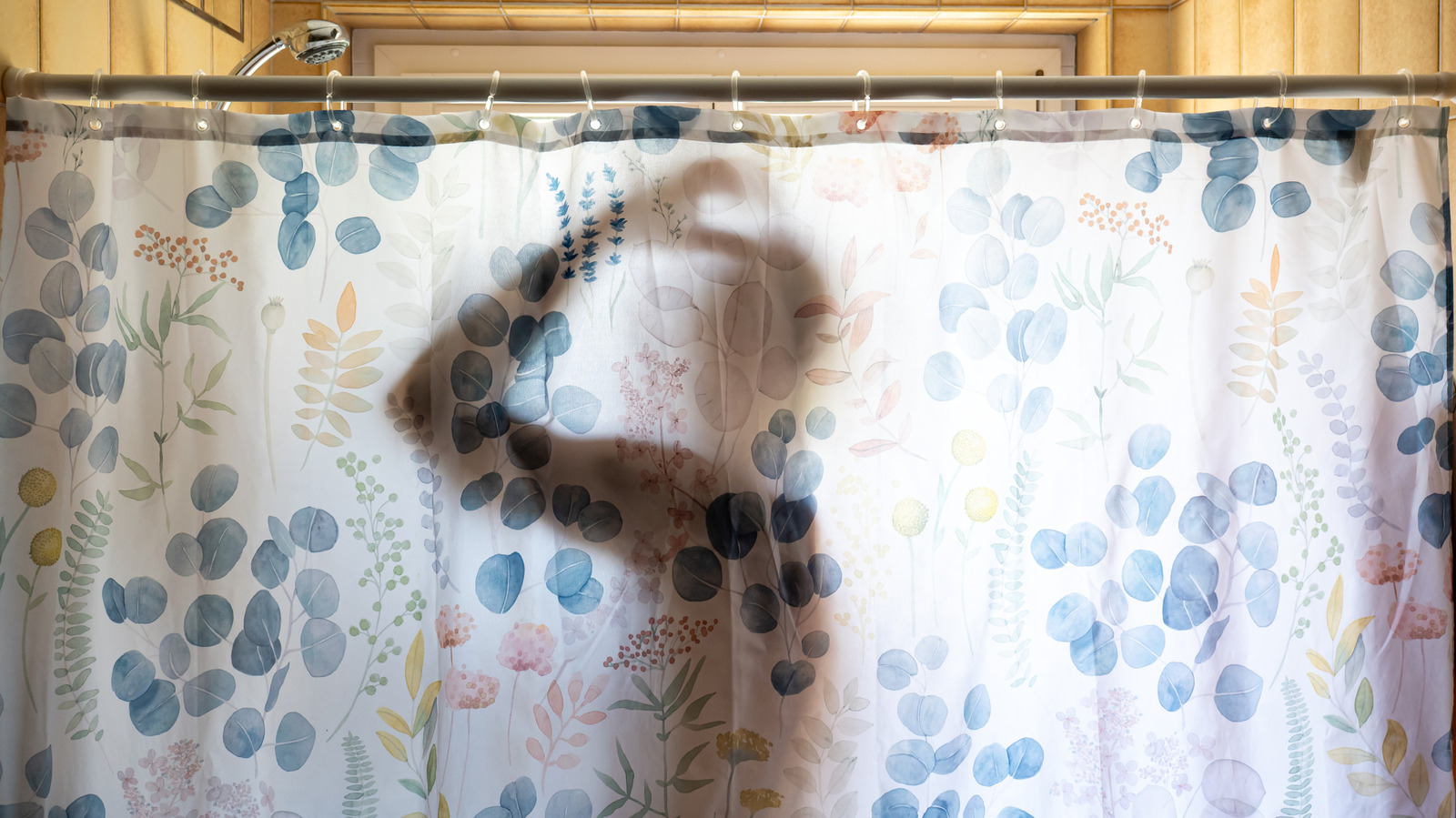 Simple Tips for Ditching the Shower Curtain: 13 Things to Avoid
