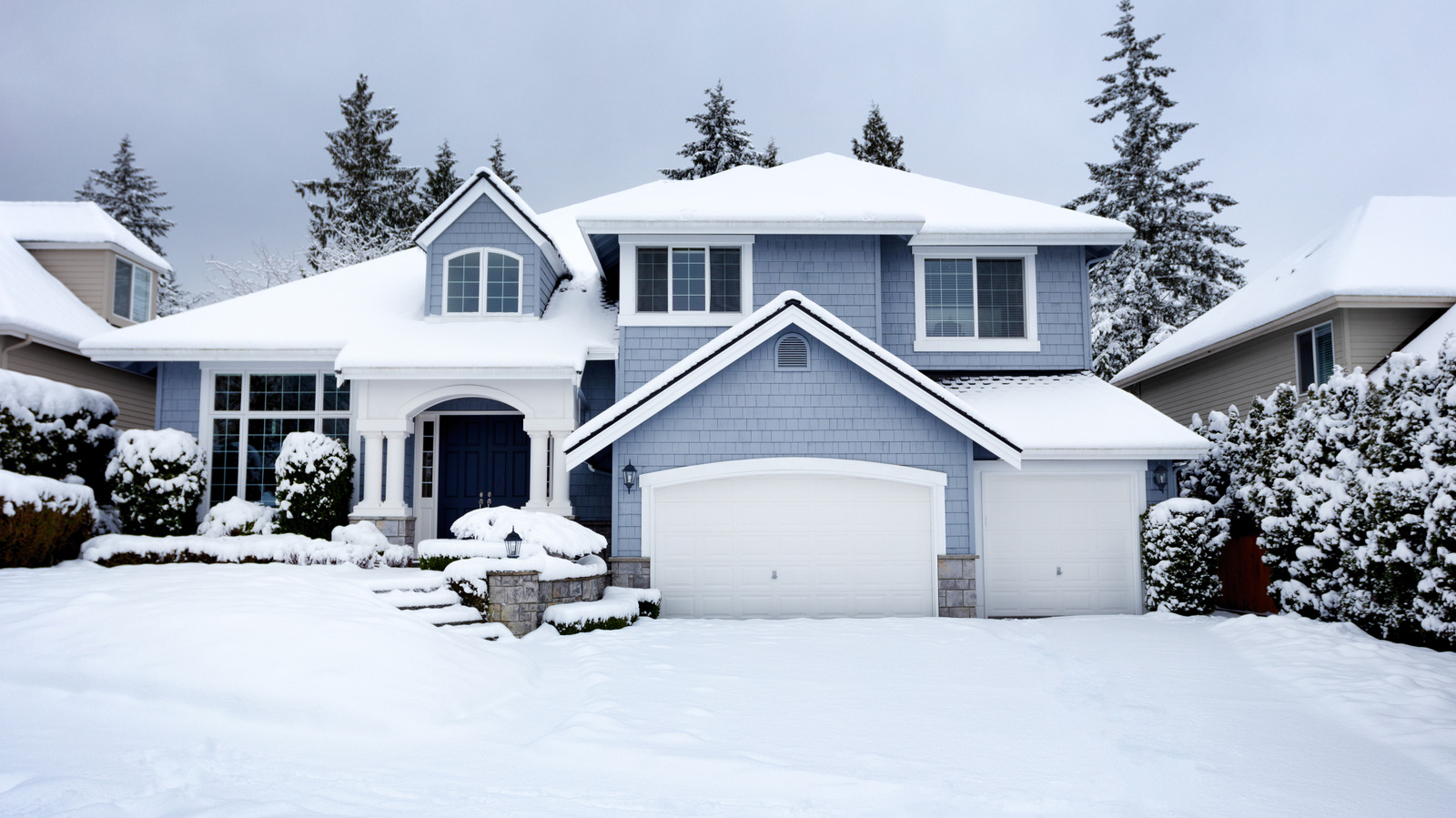 make-sure-you-know-this-important-location-in-your-home-this-winter.-it-can-save-you-a-plumbing-bill
