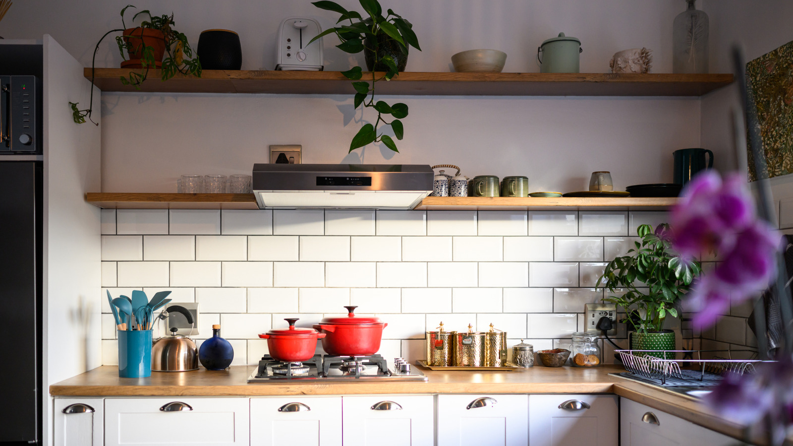 what-is-a-tile-heat-shield-and-how-to-best-install-one-in-your-kitchen