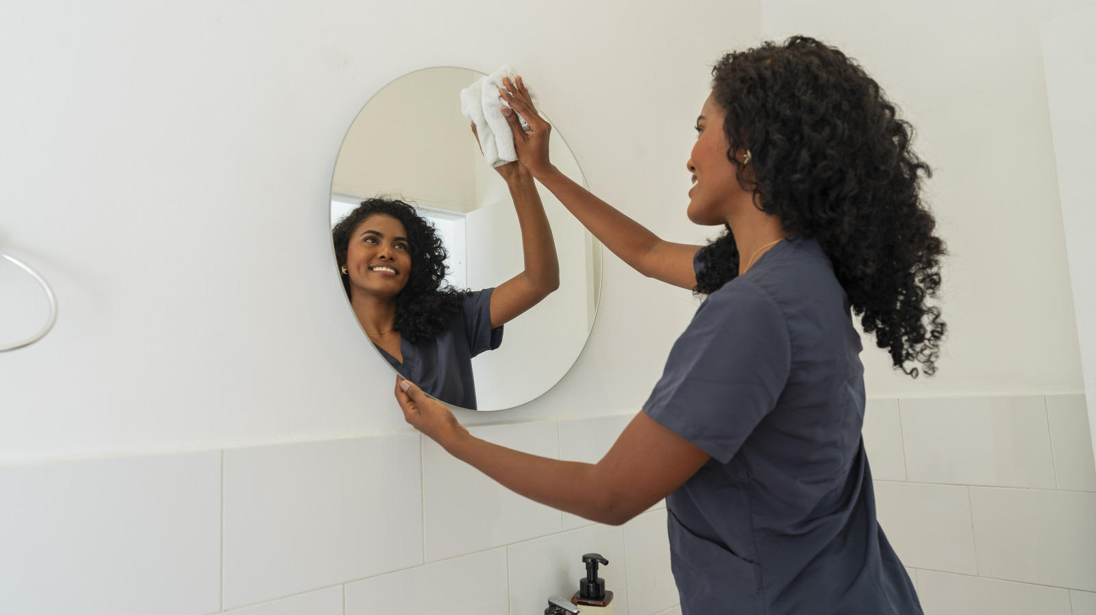 transform-a-plain-ikea-mirror-into-a-designer-worthy-natural-stone-statement-piece