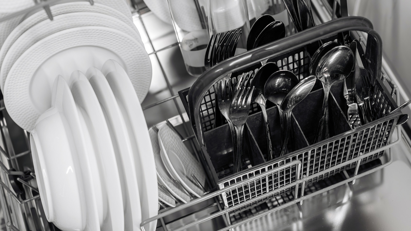 Easily Freshen Your Whole Kitchen With This Dishwasher Trick