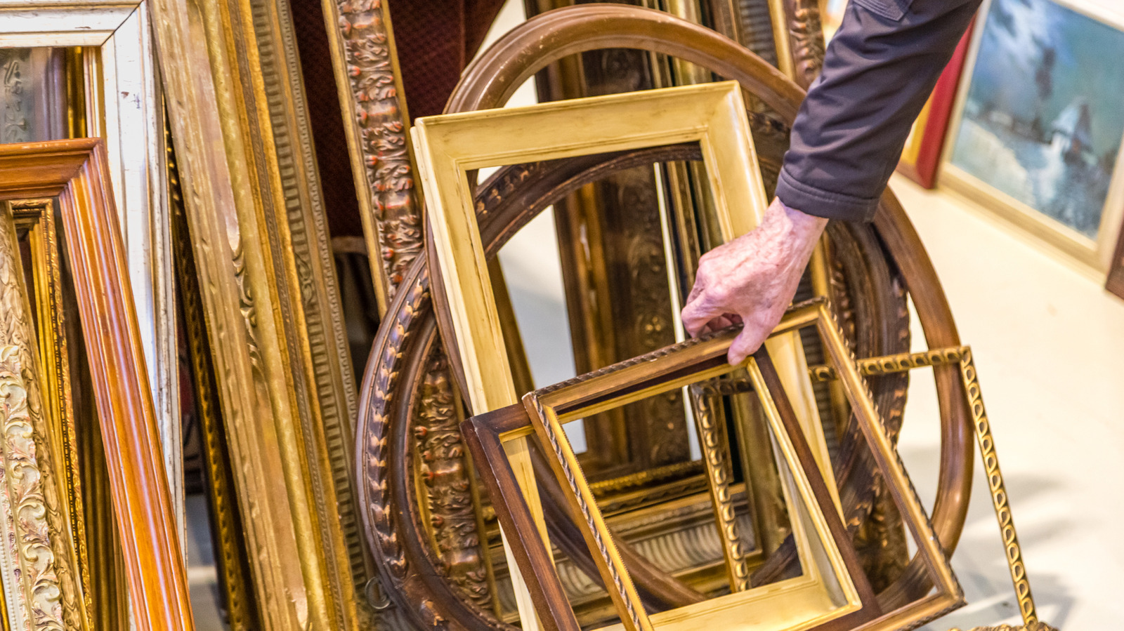 The Old Picture Frame That Could Be A Valuable Thrift Shop Find