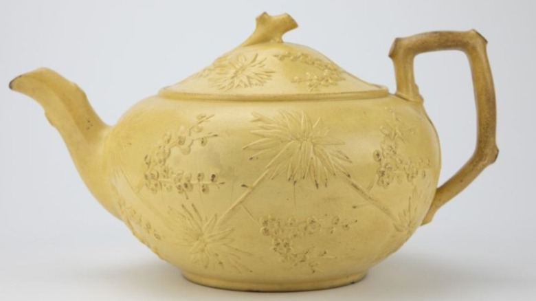 Small yellow vase