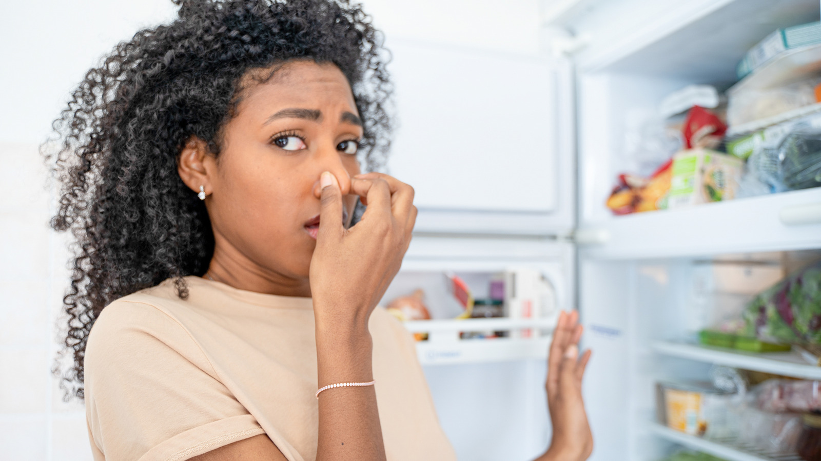 not-baking-soda:-get-a-fresh-smelling-fridge-with-an-easy-solution-from-amazon