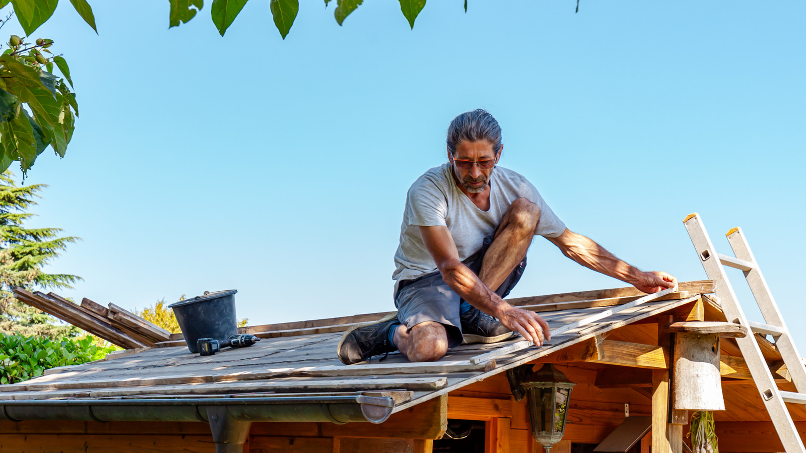 5-storage-shed-safety-tips-to-protect-you-and-your-tools