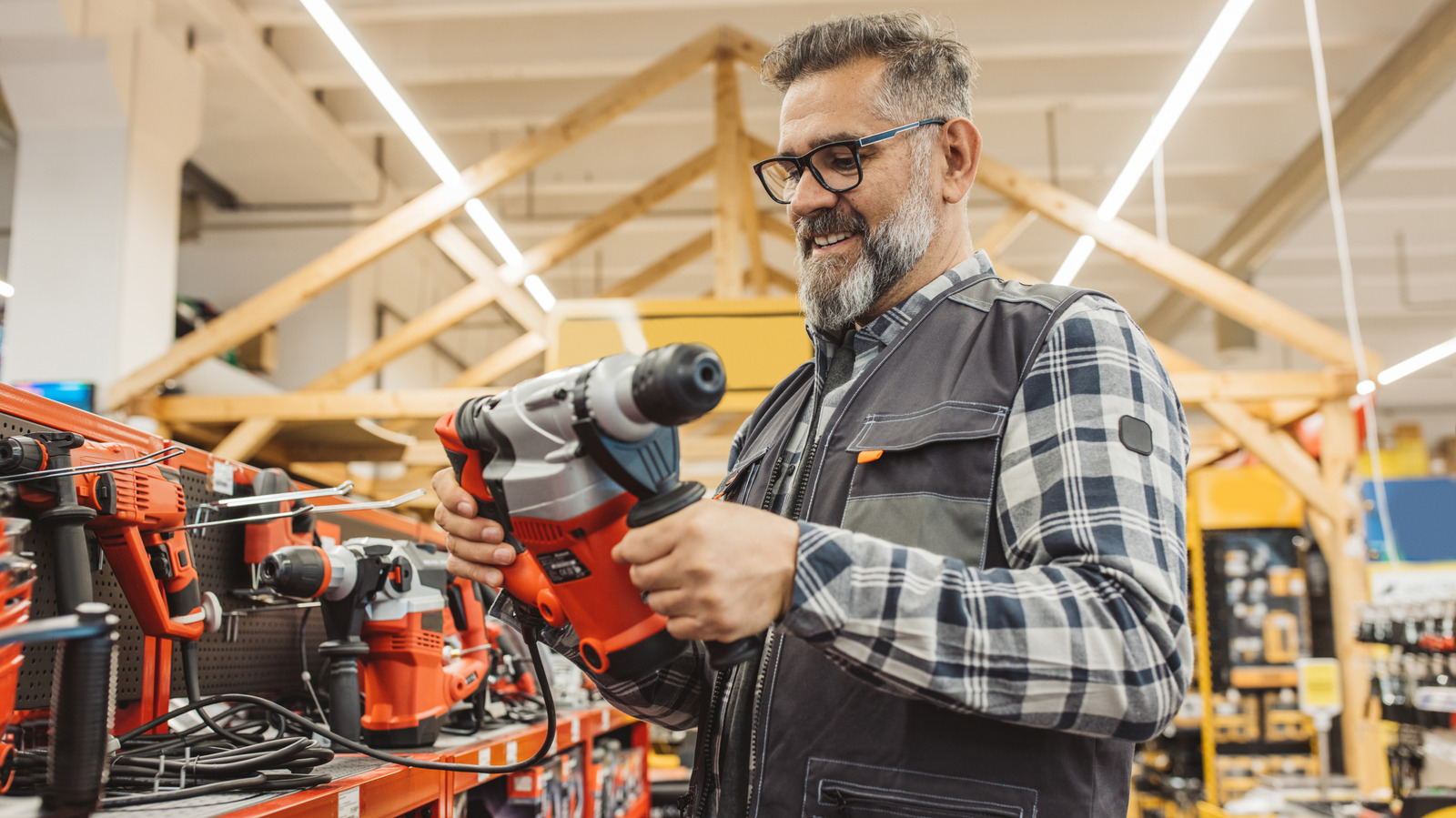 save-$100-on-these-lowe’s-tool-finds-before-the-deal-is-gone