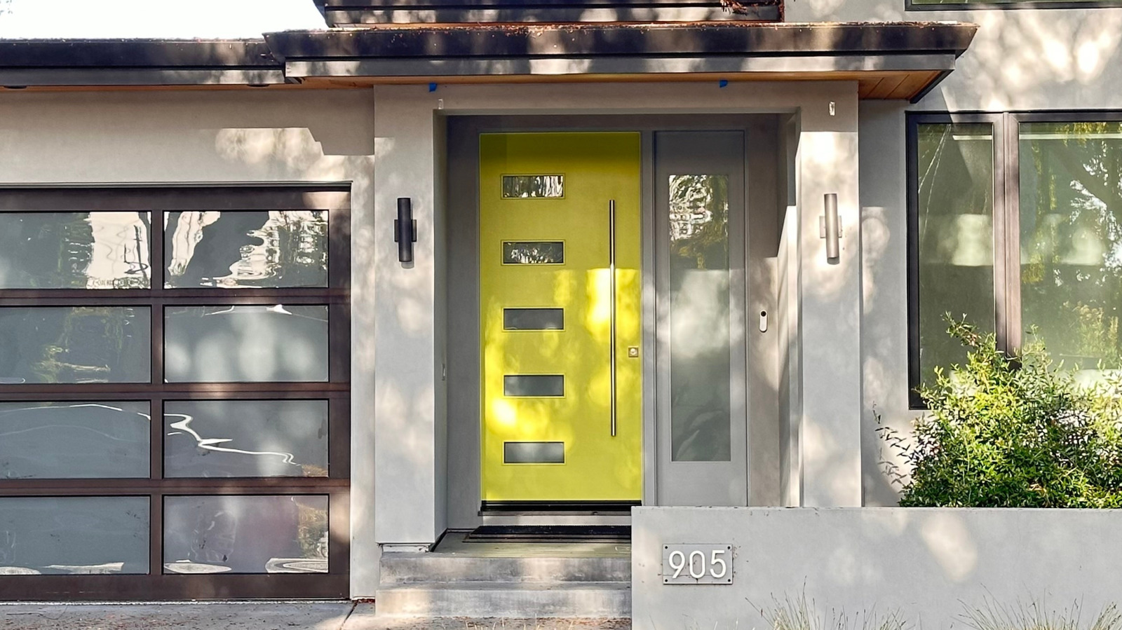 This ’60s Mid-Century Home Is Worth a Lot of Money