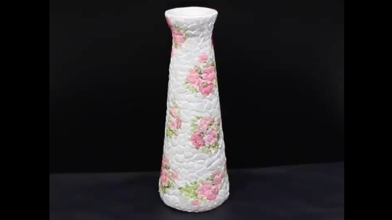 DIY eggshell vase with pink flowers made with decoupage