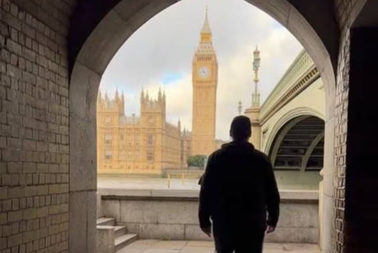 Man claiming to live in 2028 shares empty Valencia footage as proof humanity has vanished